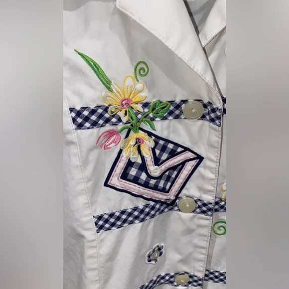 Napa Valley Embroidered Check White Floral Button-Down - Picture 3 of 9